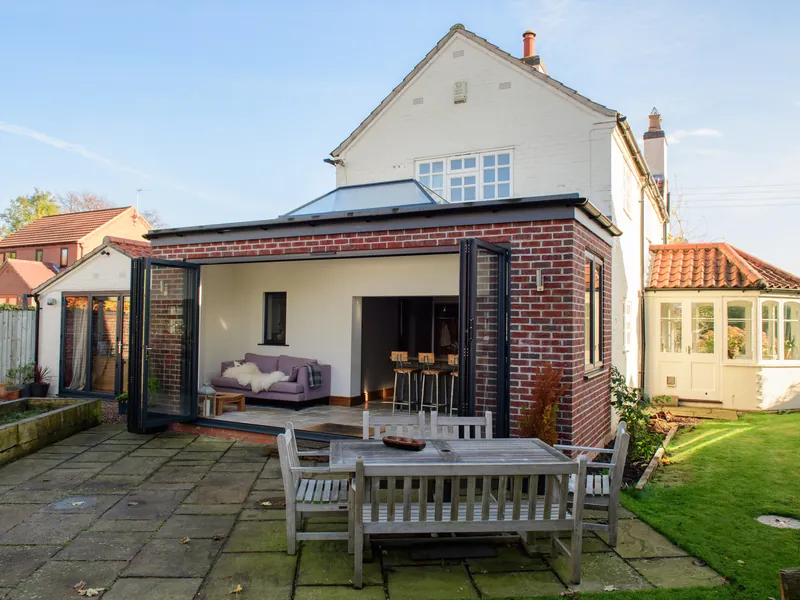 Bifold Ealing