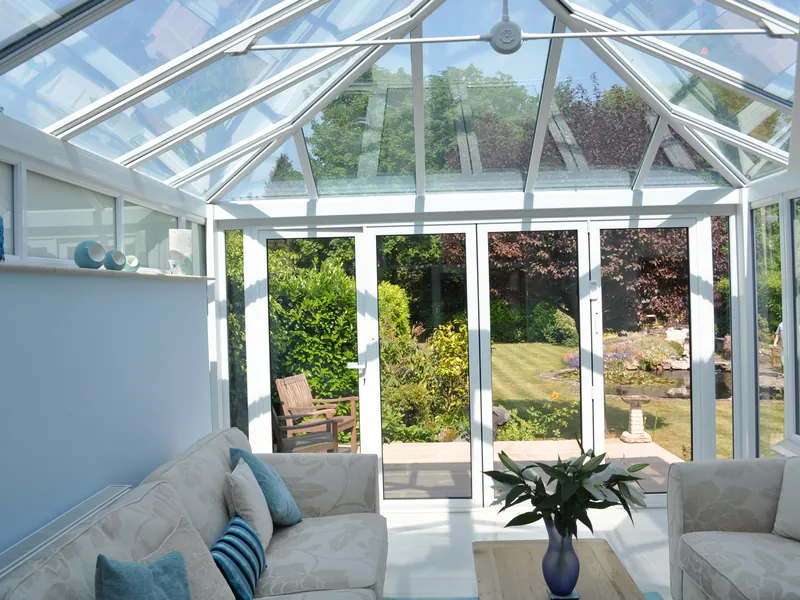 Bifold Ealing