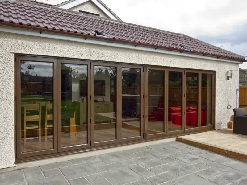 Bifold Ealing
