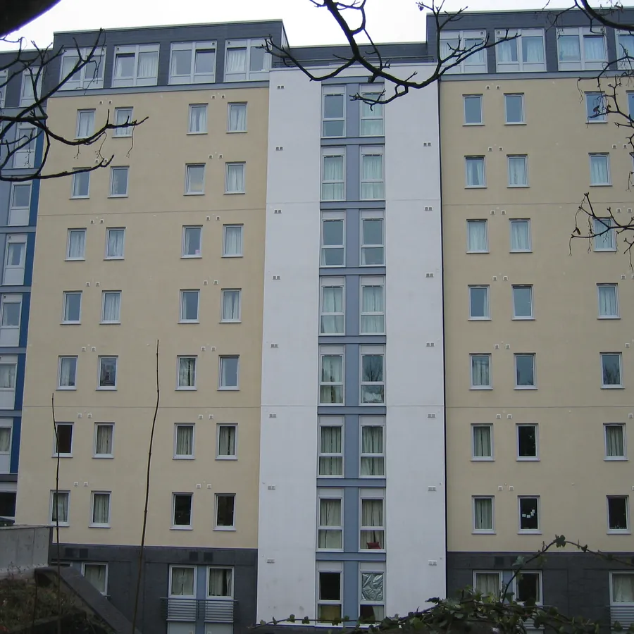 uPVC Vs Aluminium Windows — Product Ealing
